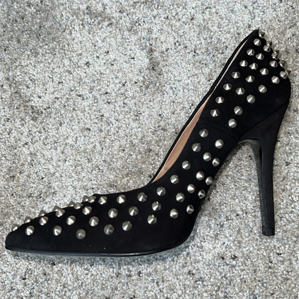 AUTH NIB Steven by Steve Madden Black Superstud Studded Stilleto Pumps US 7
